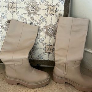 Brand new, Steve Madden nude boots. Fitted around calf